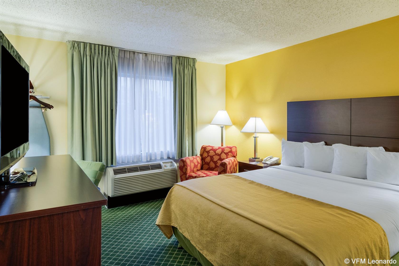 Quality Inn Ньюарк Экстерьер фото