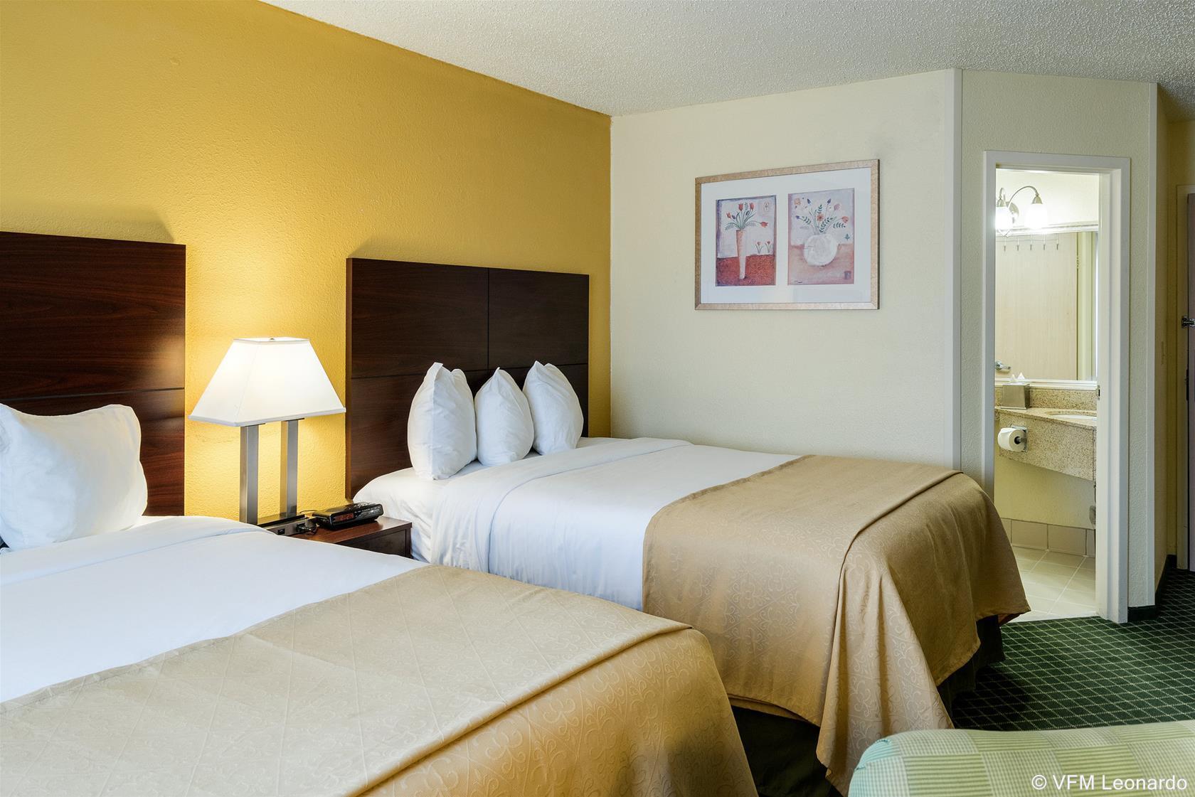Quality Inn Ньюарк Экстерьер фото
